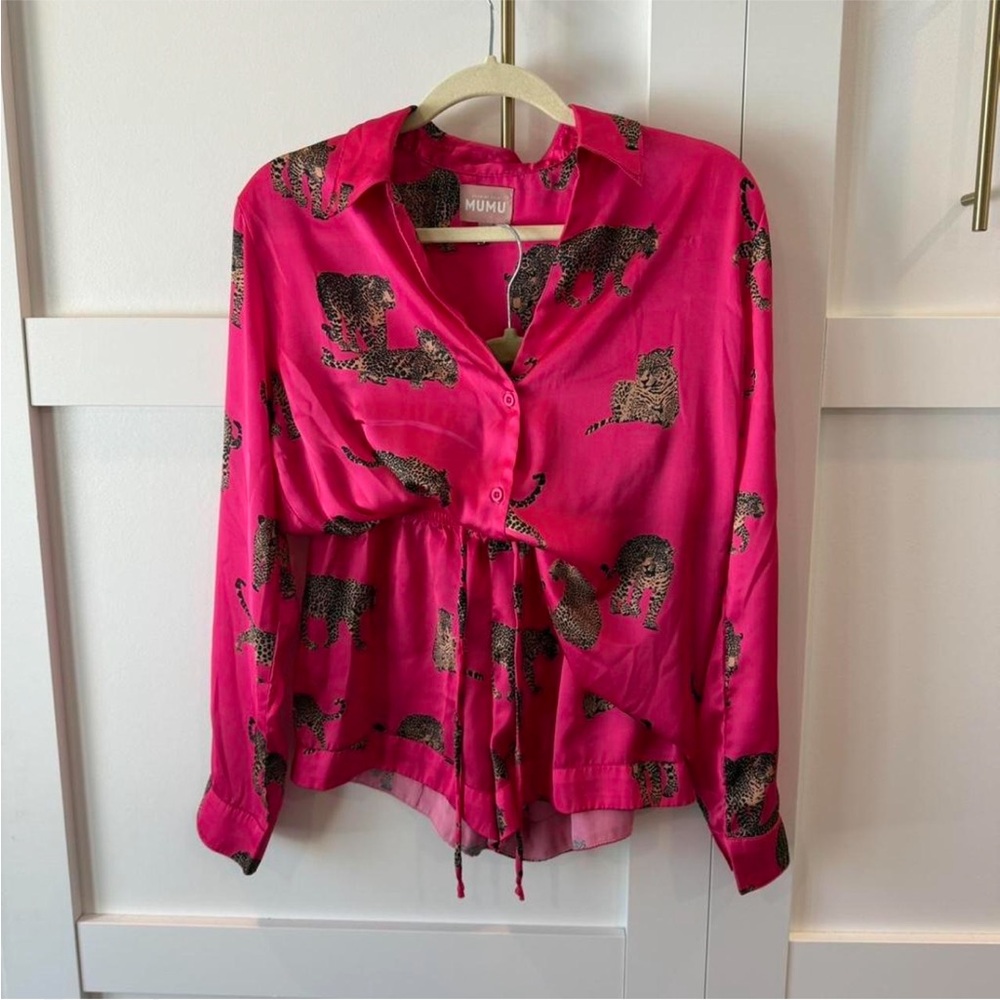 Pink Mumu leopard print pajamas set blouse with tie waist shorts size XS Leopard